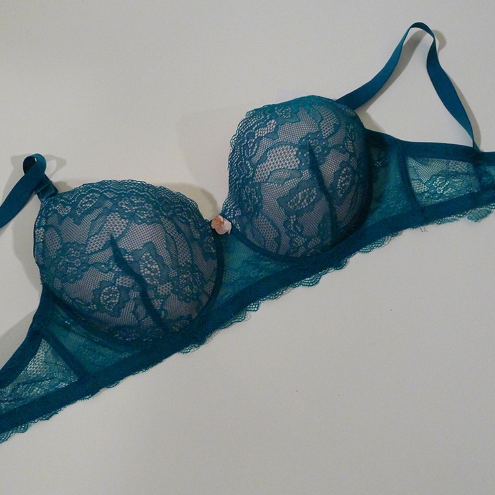 Bra